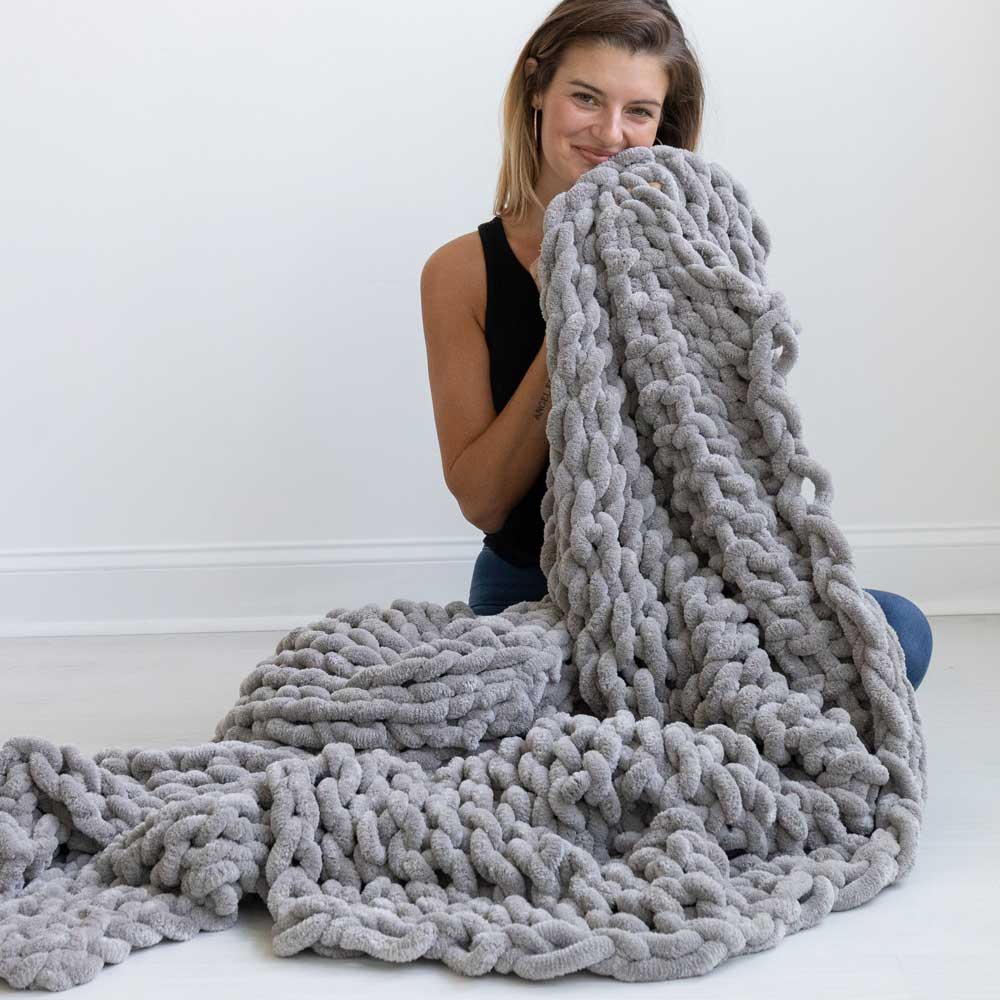 IXORA™  - COZY KNIT BLANKET